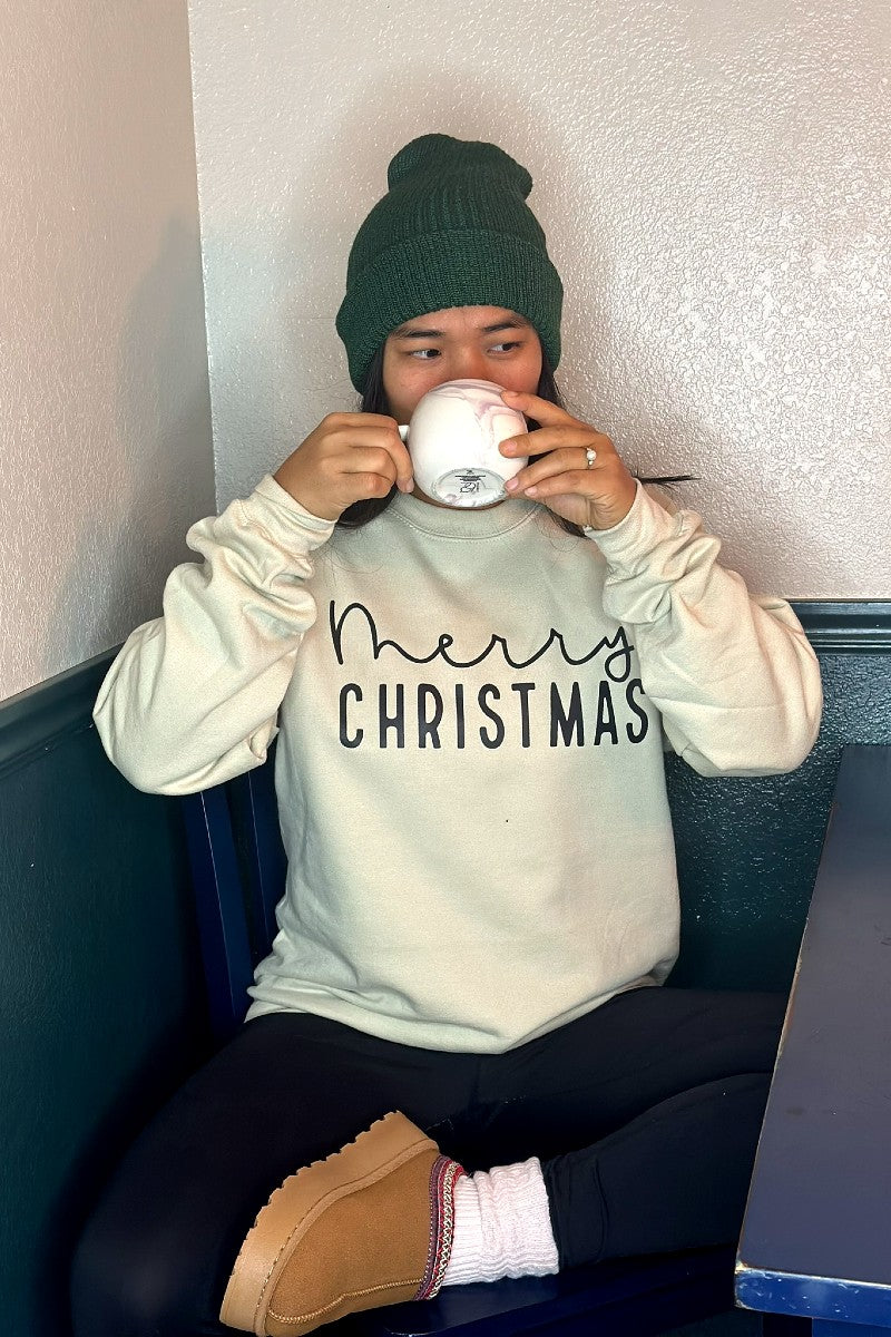 Merry Christmas sweatshirt, merry christmas, women sweatshirt, women merry christmas sweatshirt, crewneck sweatshirt