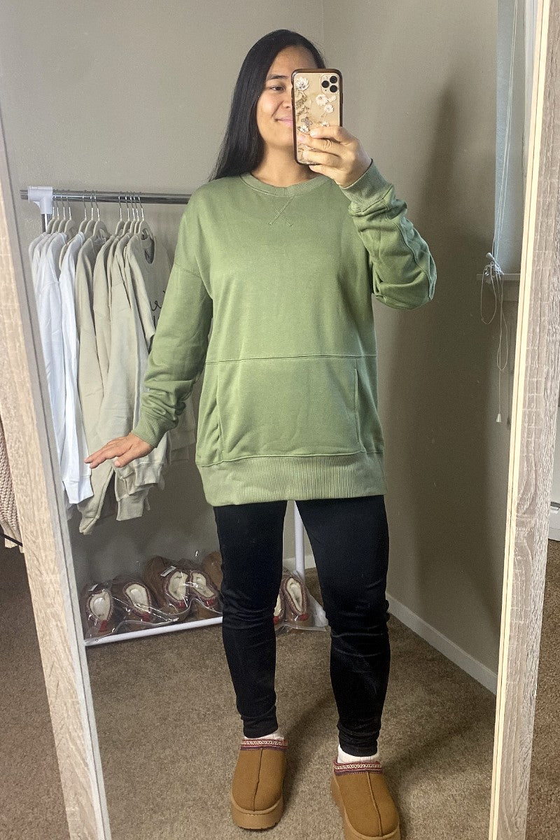 drop shoulder sweatshirt, sweatshirt, oversized sweatshirt, green sweatshirt, women sweatshirt, pocketed sweatshirt, crewneck sweatshirt